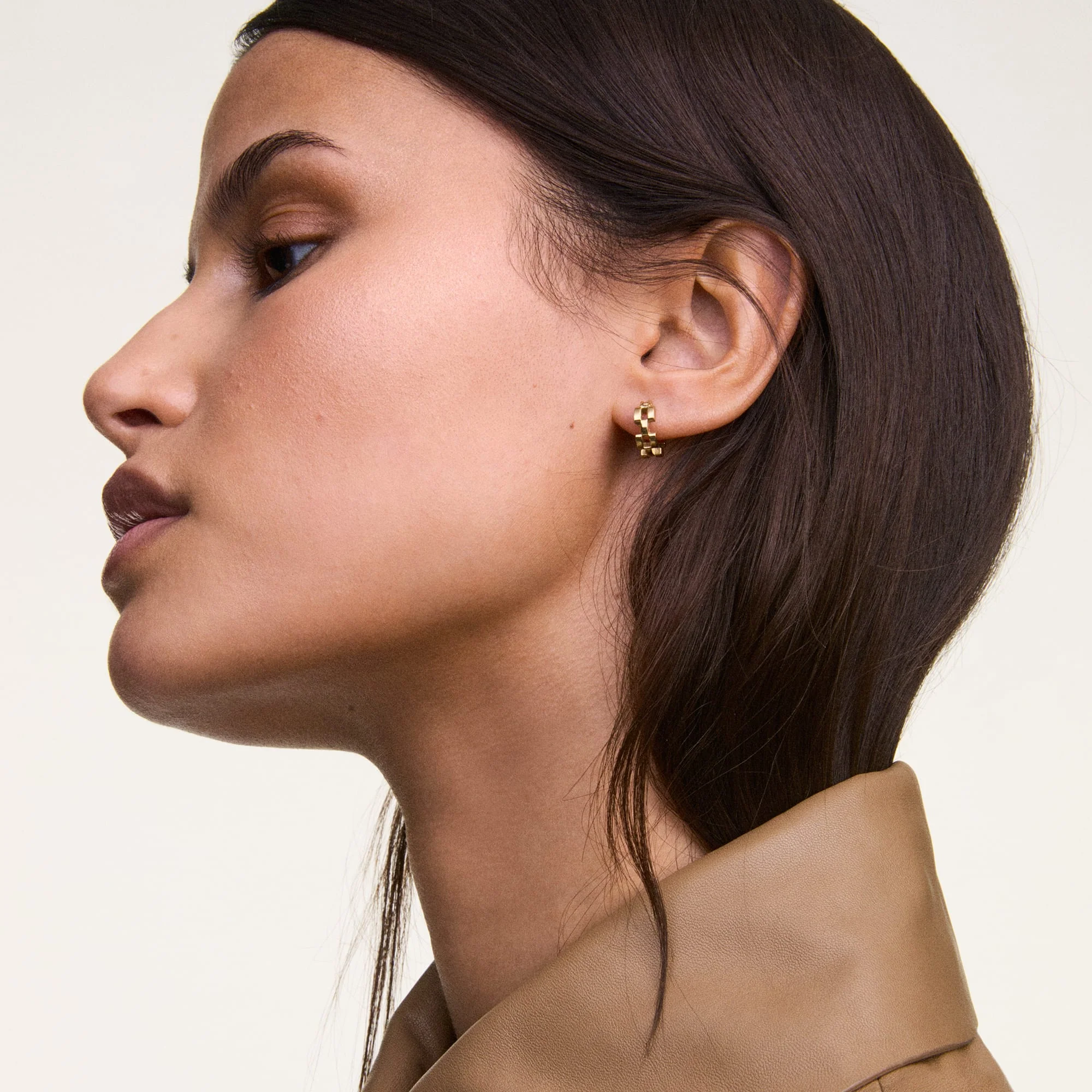 3-Link Earrings Gold - Image 2