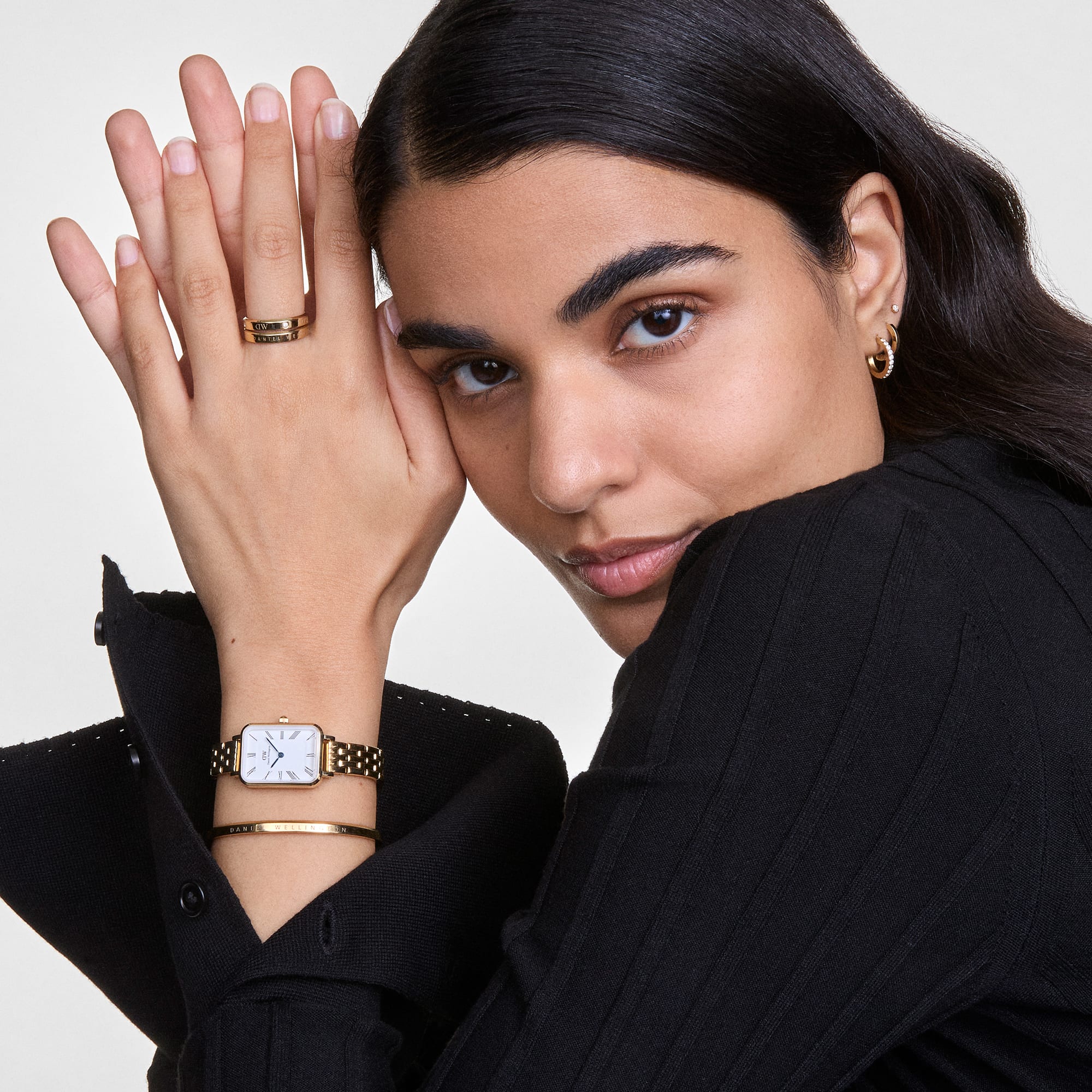 Classic Bracelet Gold - Image 4