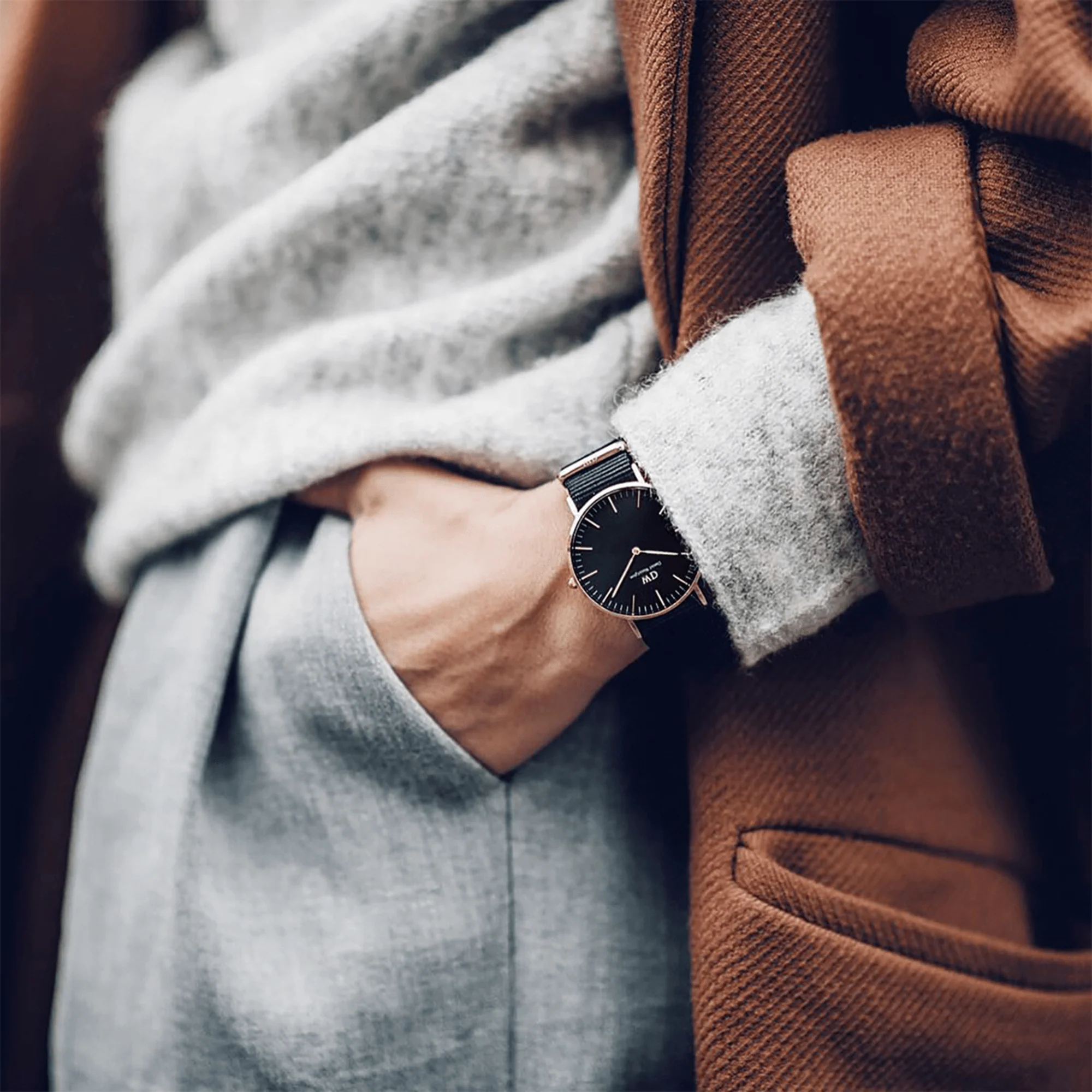 Classic Cornwall Black Rose Gold - Image 3