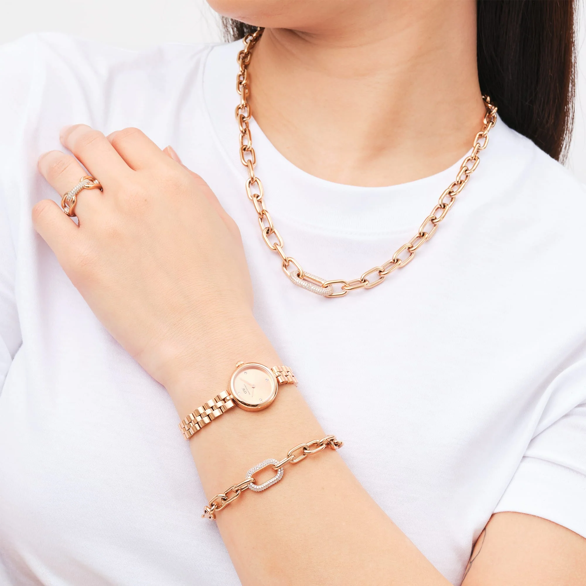 Crystal Link Necklace Rose Gold - Image 2