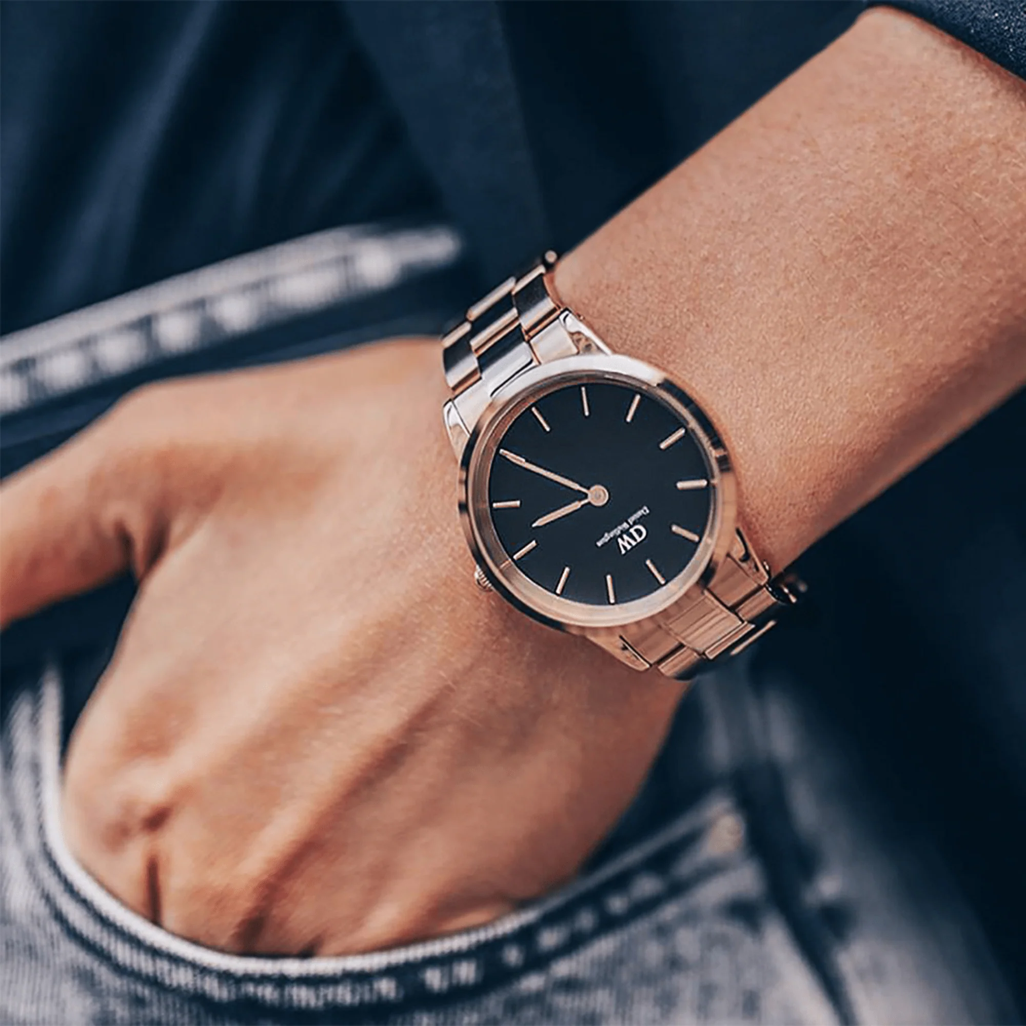 Iconic Link Black Rose Gold - Image 6