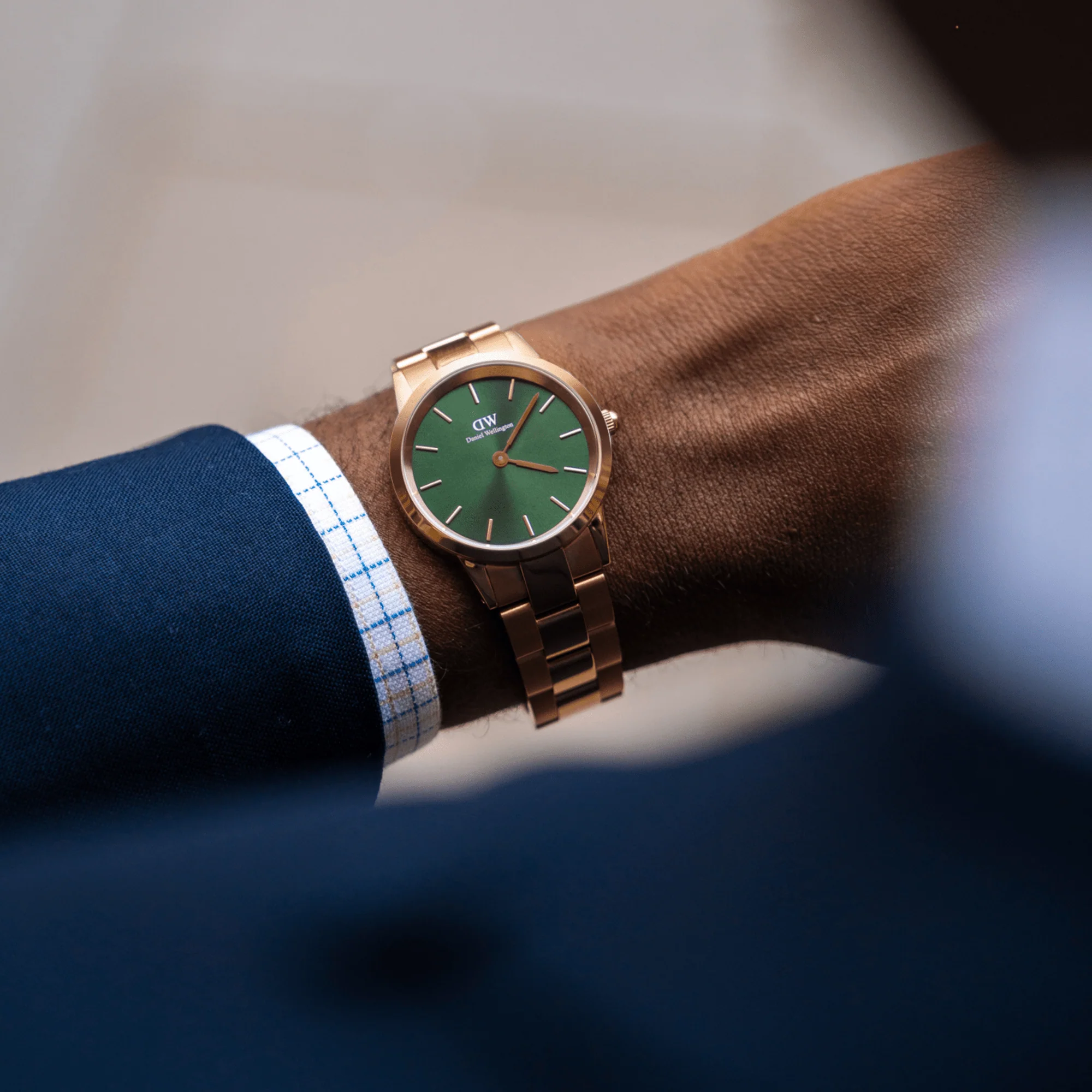 Iconic Link Emerald Green Rose Gold - Image 4